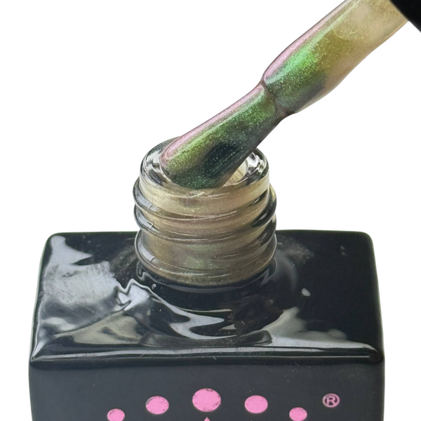 Гель-лак Cat Eye 7D Master Professional 02, 10 мл