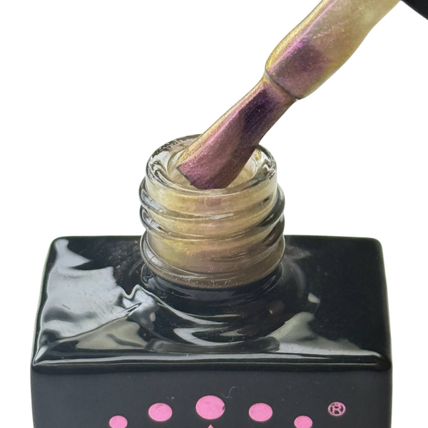 Гель-лак Cat Eye 7D Master Professional 03, 10 мл